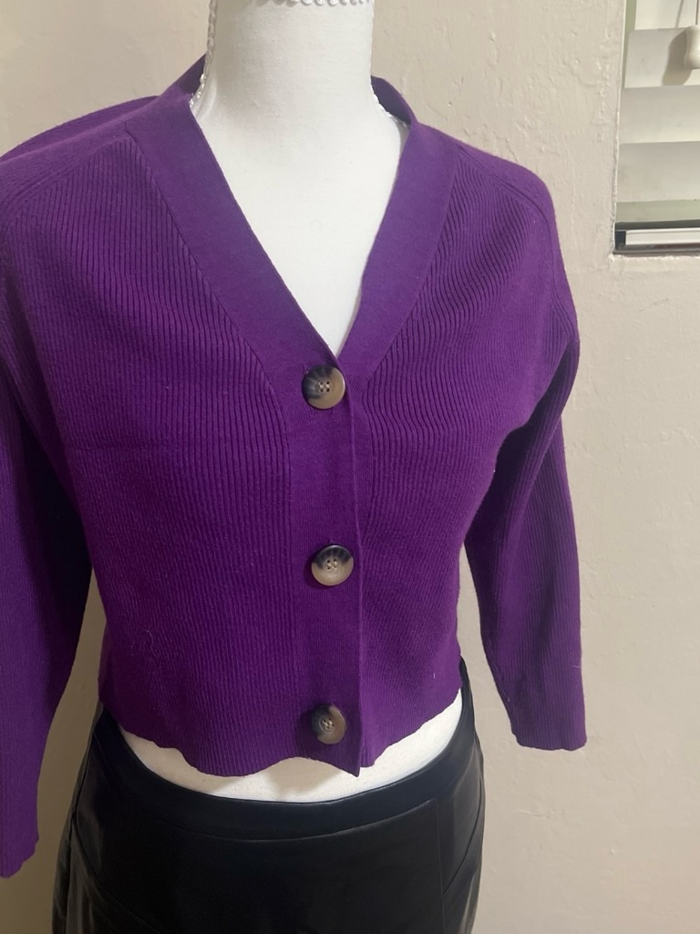 Girls Zara Purple V-Neck Button-Front Cropped Cardigan